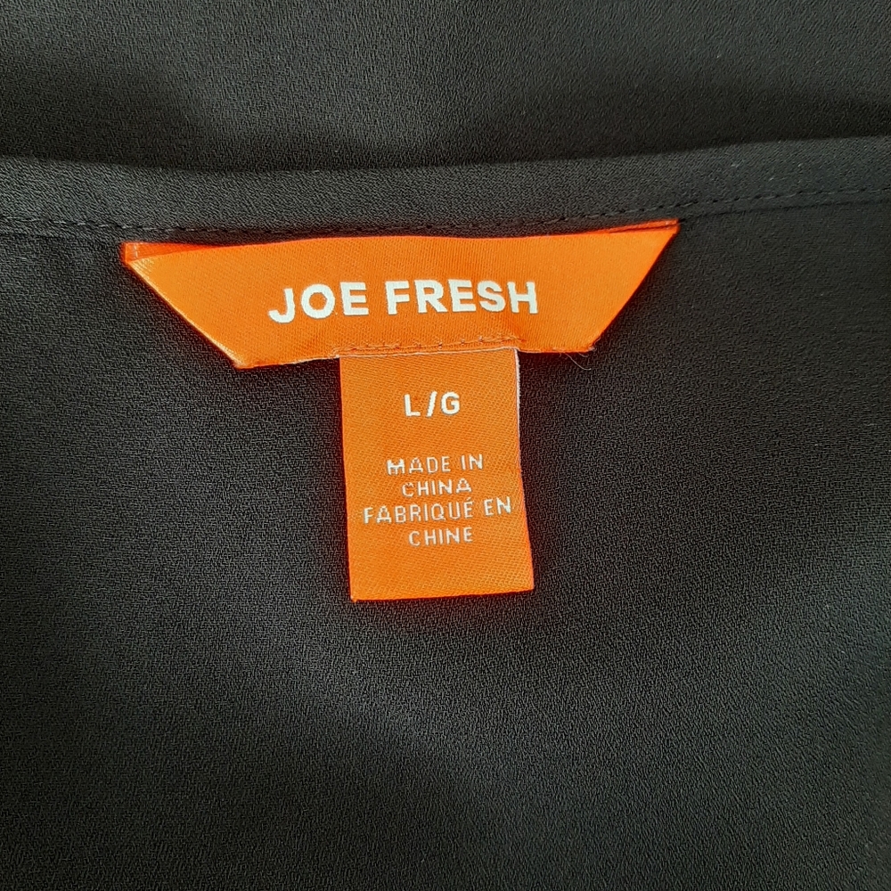 JOE FRESH Lace Detail Semi-Sheer Light Flowy Blouse Top High-Low Hem Black Sz L - Picture 10 of 11